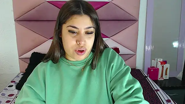 jazminslut online show from September 2025 12:58:02 AM