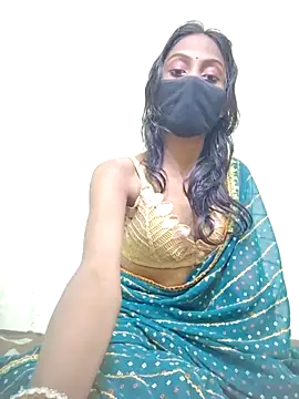 Snapshot of Riya_R24 chatting on November 2025 09:09:01 AM Riya R24 online show from November 2025 09:09:01 AM