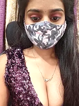 Aanya hotty online show from September 2025 08:32:02 PM