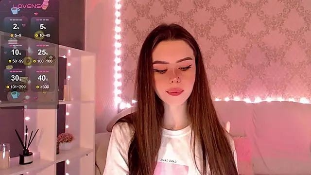 Snapshot of HolyMiax chatting on September 2025 03:11:01 AM HolyMiax online show from September 2025 03:11:01 AM