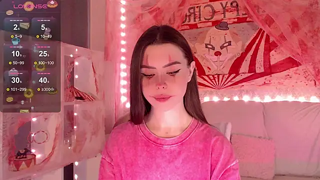 Snapshot of HolyMiax chatting on October 2025 03:47:02 AM HolyMiax online show from October 2025 03:47:02 AM