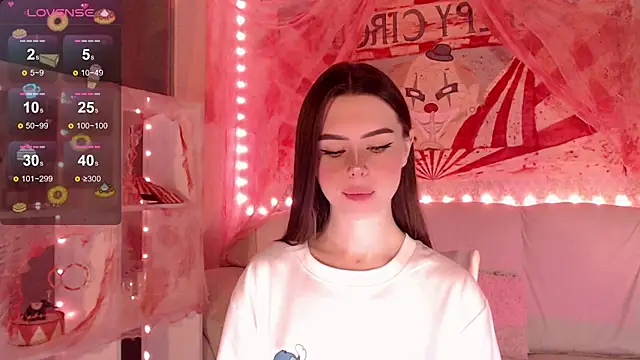 Snapshot of HolyMiax chatting on October 2025 03:45:02 AM HolyMiax online show from October 2025 03:45:02 AM