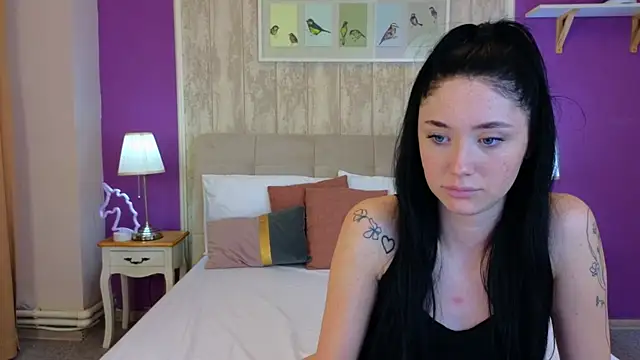 Snapshot of Ivanna__Rose chatting on October 2025 06:22:02 AM Ivanna Rose online show from October 2025 06:22:02 AM