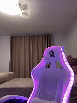 LunaBex online show from September 2025 04:36:02 AM