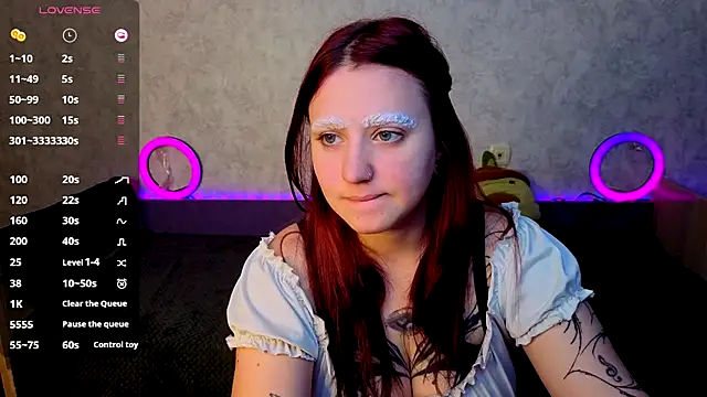 Snapshot of Mini_Lady1 chatting on October 2025 09:30:02 AM Mini Lady1 online show from October 2025 09:30:02 AM