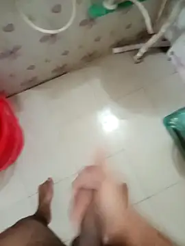 Snapshot of zim200 chatting on October 2025 08:45:02 AM zim200 online show from October 2025 08:45:02 AM