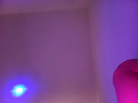 Snapshot of YourDevilGirl_ chatting on October 2025 07:42:02 PM YourDevilGirl online show from October 2025 07:42:02 PM