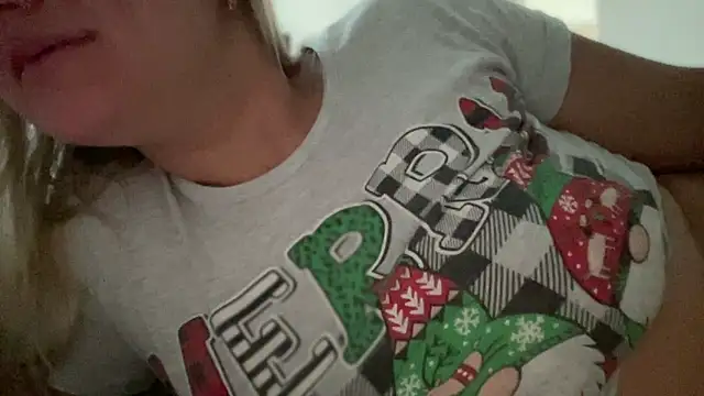 MonicaSweett online show from September 2025 11:26:01 AM