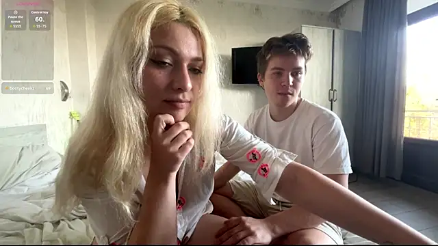 Hikki  online show from November 2025 12:16:01 PM