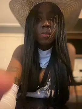 Snapshot of Alexia_24 chatting on November 2025 03:30:02 AM Alexia 24 online show from November 2025 03:30:02 AM