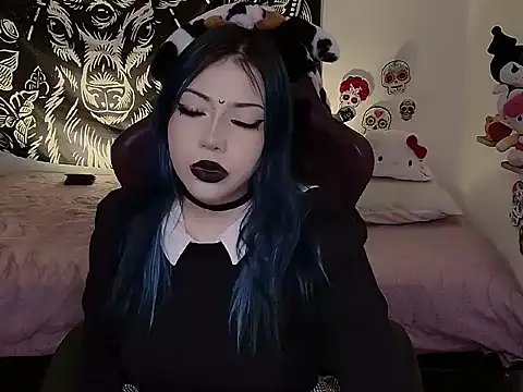 revenmiller  online show from October 2025 02:13:01 PM