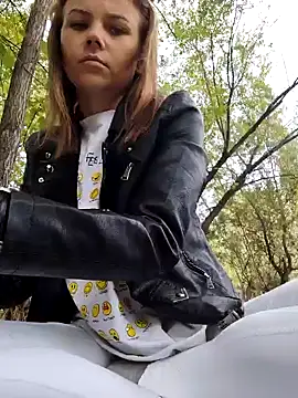 YOURLIKAA online show from September 2025 03:30:02 AM