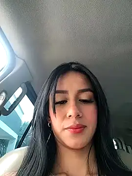 Juliana Xander online show from October 2025 02:48:02 PM