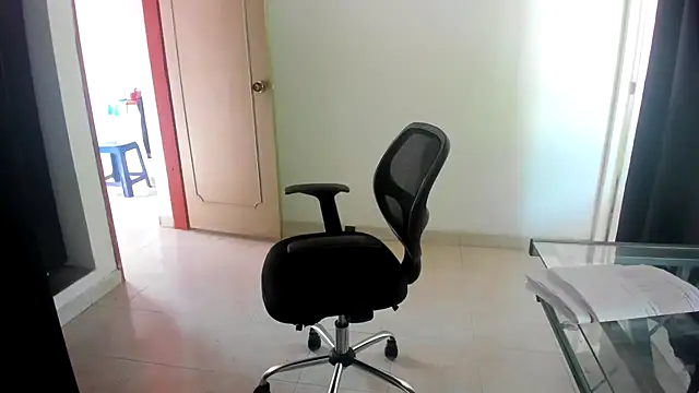 jacobs shelby online show from October 2025 07:45:01 PM