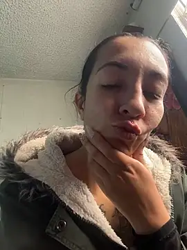 SALOME KORLAND online show from November 2025 01:33:01 PM