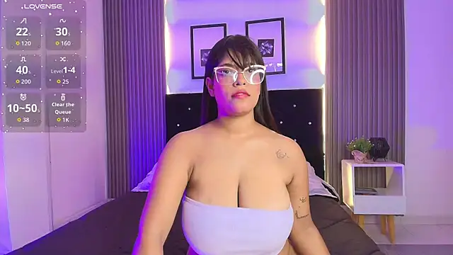 ashlycarteer online show from October 2025 06:58:01 PM