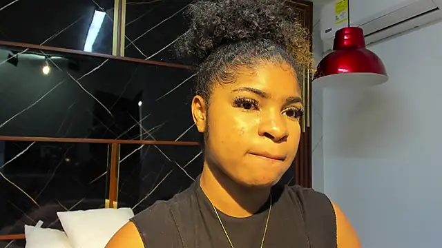 HannyThompson online show from October 2025 12:15:01 PM