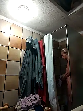 clarabell4 online show from October 2025 05:30:02 AM