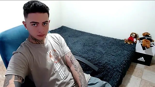 santii ss online show from October 2025 04:24:02 PM