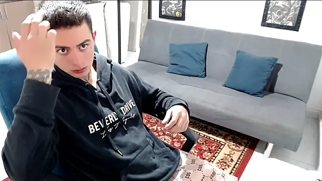 santii ss online show from November 2025 02:22:01 AM