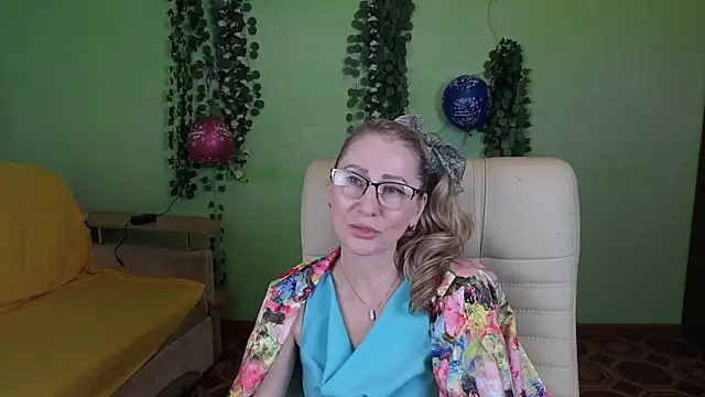 Snapshot of Habibi_Honeyy chatting on September 2025 05:00:02 AM Habibi Honeyy online show from September 2025 05:00:02 AM