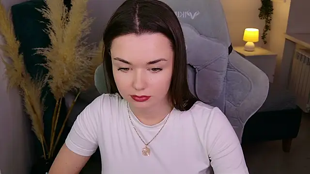 AvaFlower online show from September 2025 12:54:01 PM