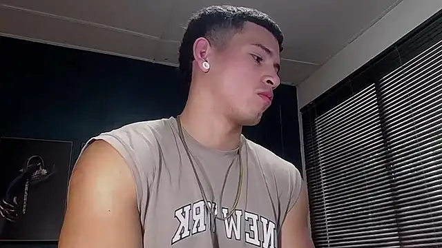 Snapshot of ethan_rodgers chatting on October 2025 08:48:01 PM ethan rodgers online show from October 2025 08:48:01 PM