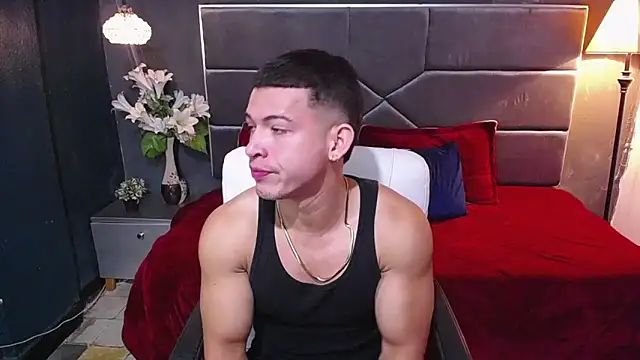 Snapshot of ethan_rodgers chatting on October 2025 01:54:01 PM ethan rodgers online show from October 2025 01:54:01 PM