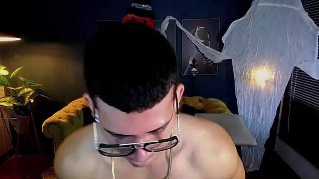 Snapshot of ethan_rodgers chatting on October 2025 07:26:02 PM ethan rodgers online show from October 2025 07:26:02 PM