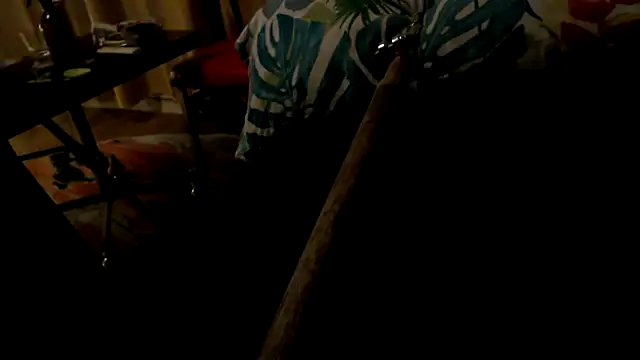 Snapshot of drieghe chatting on October 2025 10:30:02 PM drieghe online show from October 2025 10:30:02 PM