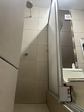 Snapshot of franciscommx chatting on December 2025 11:25:02 AM franciscommx online show from December 2025 11:25:02 AM