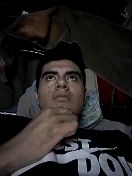 Snapshot of Ortiz3404 chatting on October 2025 03:51:01 AM Ortiz3404 online show from October 2025 03:51:01 AM