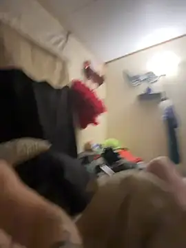 Snapshot of daddyLeeandprincessmarie chatting on October 2025 10:38:02 AM daddyLeeandprincessmarie online show from October 2025 10:38:02 AM