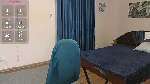 Snapshot of Laura_Gol chatting on October 2025 12:20:01 PM Laura Gol online show from October 2025 12:20:01 PM