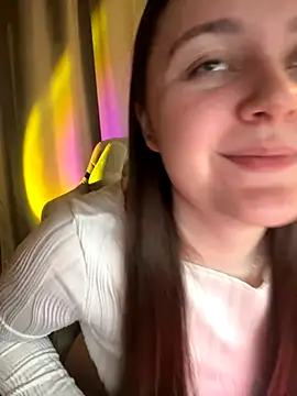 Snapshot of Cuty_Kitty chatting on October 2025 07:31:01 PM Cuty Kitty online show from October 2025 07:31:01 PM