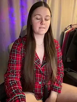 Snapshot of Cuty_Kitty chatting on December 2025 11:54:01 PM Cuty Kitty online show from December 2025 11:54:01 PM