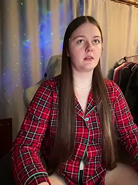 Snapshot of Cuty_Kitty chatting on December 2025 09:08:02 PM Cuty Kitty online show from December 2025 09:08:02 PM