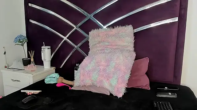 Sashkyaht online show from September 2025 01:49:01 PM