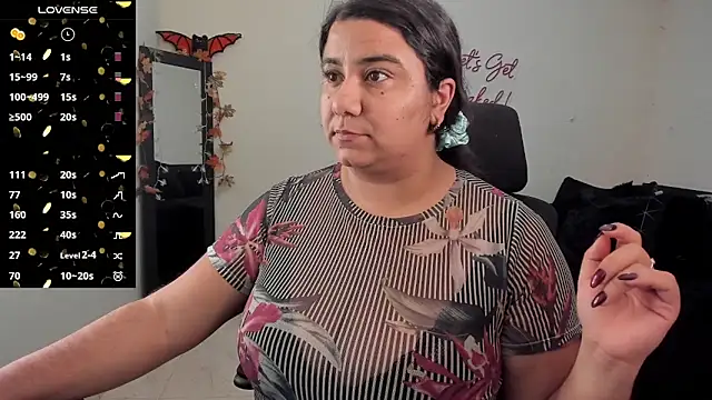 MariamCastiblanco online show from October 2025 01:58:01 AM