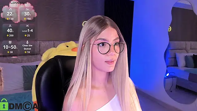 Snapshot of Arinextdoor chatting on October 2025 11:16:02 PM Arinextdoor online show from October 2025 11:16:02 PM