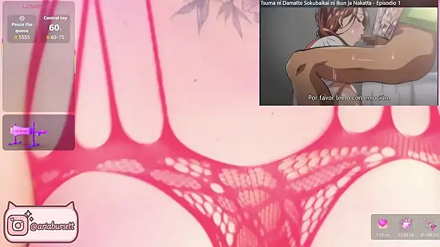 Snapshot of AriaBursett chatting on October 2025 03:31:02 PM AriaBursett online show from October 2025 03:31:02 PM