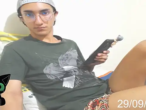 kevinlopez31 online show from September 2025 04:06:01 AM
