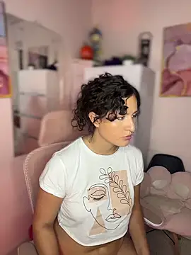 Snapshot of Dannaa_Lovs chatting on October 2025 05:24:02 PM Dannaa Lovs online show from October 2025 05:24:02 PM