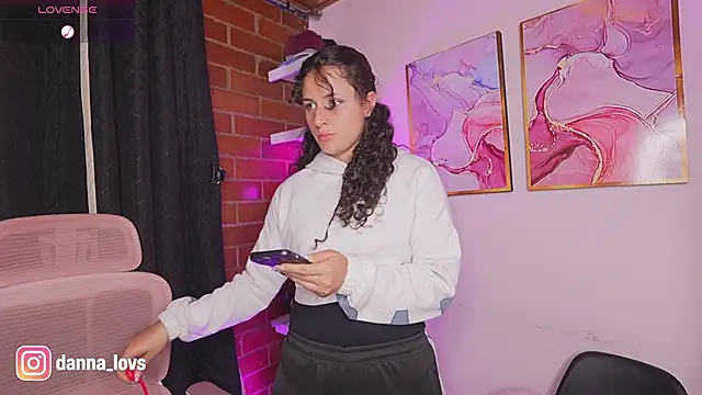 Snapshot of Dannaa_Lovs chatting on October 2025 05:13:02 PM Dannaa Lovs online show from October 2025 05:13:02 PM