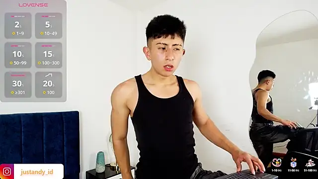 Snapshot of Andy_Justgame chatting on September 2025 03:33:02 AM Andy Justgame online show from September 2025 03:33:02 AM