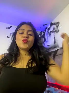 Snapshot of EmilyNoir1 chatting on October 2025 08:25:01 PM EmilyNoir1 online show from October 2025 08:25:01 PM