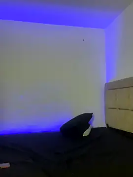 Snapshot of EmilyNoir1 chatting on November 2025 12:21:01 AM EmilyNoir1 online show from November 2025 12:21:01 AM