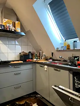 SweetTeenGirl online show from September 2025 06:50:02 AM