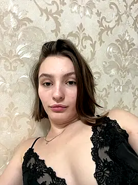 Snapshot of ZariaFlame chatting on November 2025 09:59:01 PM ZariaFlame online show from November 2025 09:59:01 PM