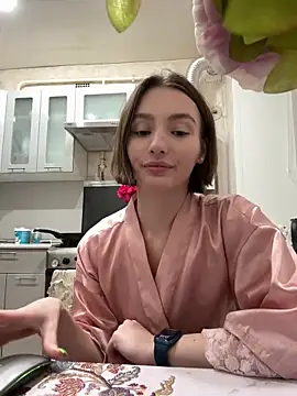 Snapshot of ZariaFlame chatting on November 2025 08:33:02 PM ZariaFlame online show from November 2025 08:33:02 PM